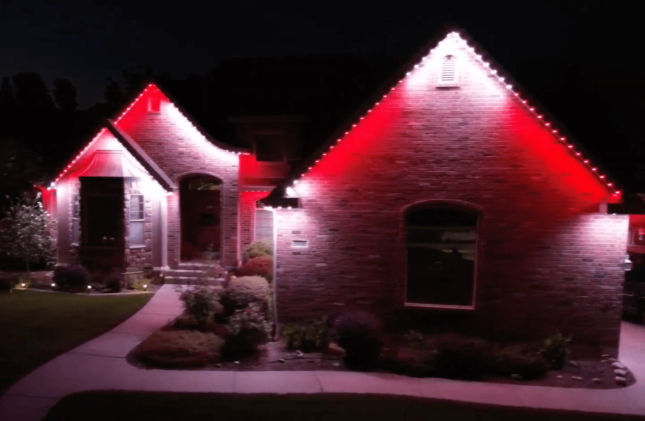 Music sync lighting display on an Austin home during the holidays